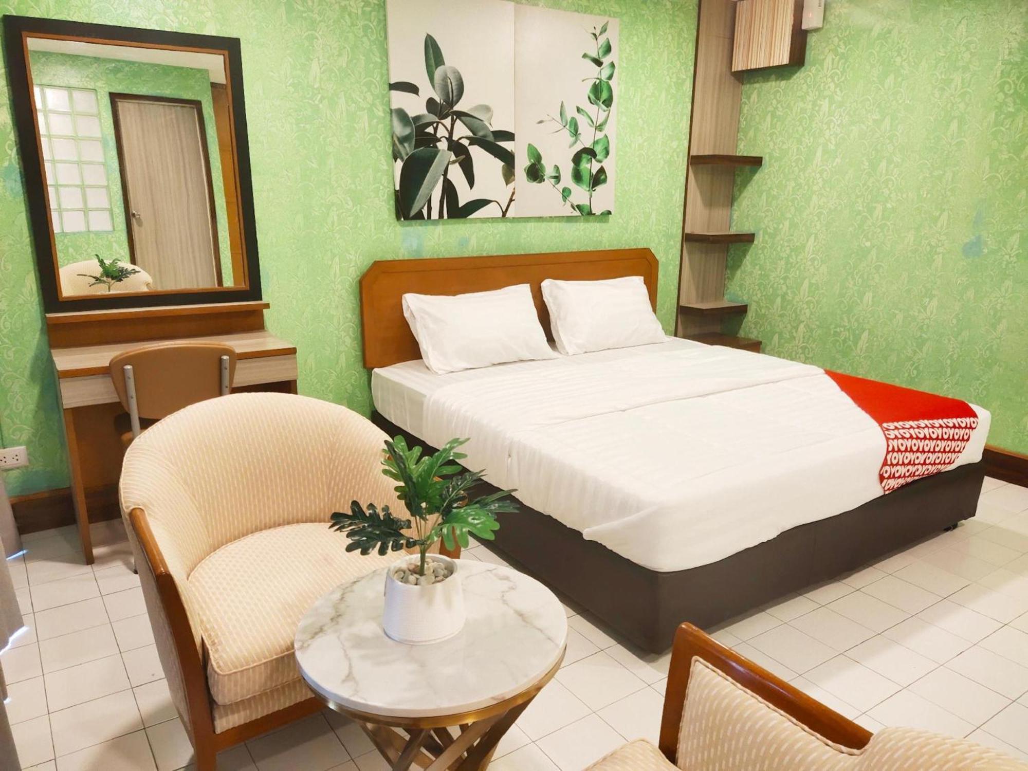 Oyo 75446 Travis Inthamara 49 Hotel Bangkok Luaran gambar