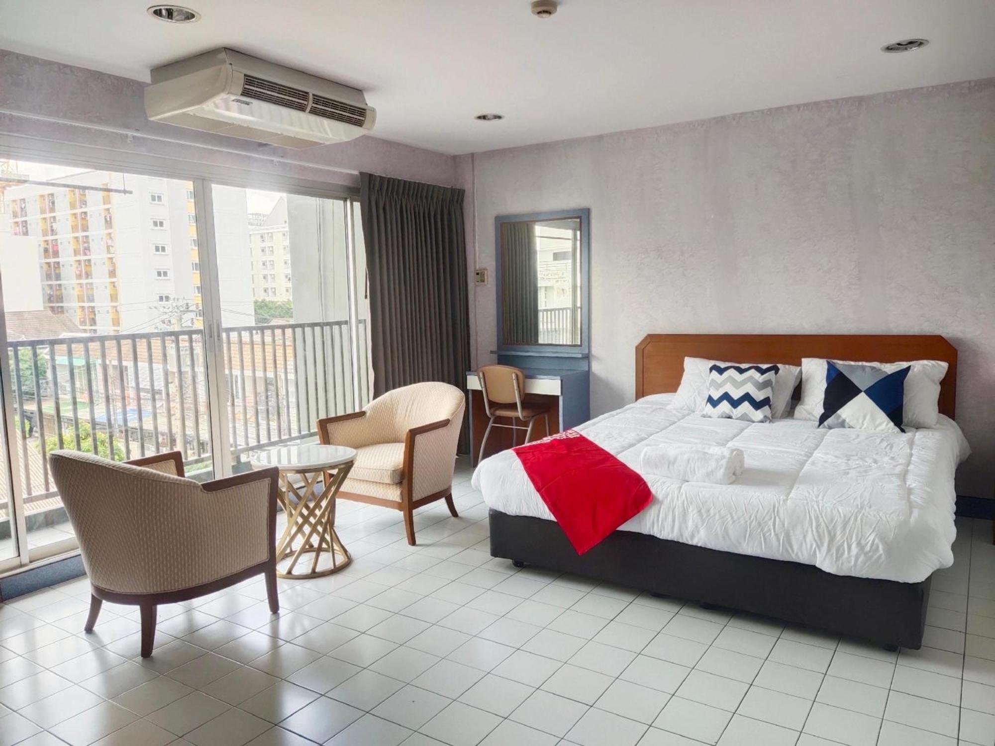 Oyo 75446 Travis Inthamara 49 Hotel Bangkok Luaran gambar